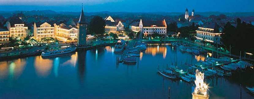 Foto: Lindau Tourismus und Kongress GmbH - Blick über den Lindauer Hafen Foto: Lindau Tourismus und Kongress GmbH - Blick über den Lindauer Hafen